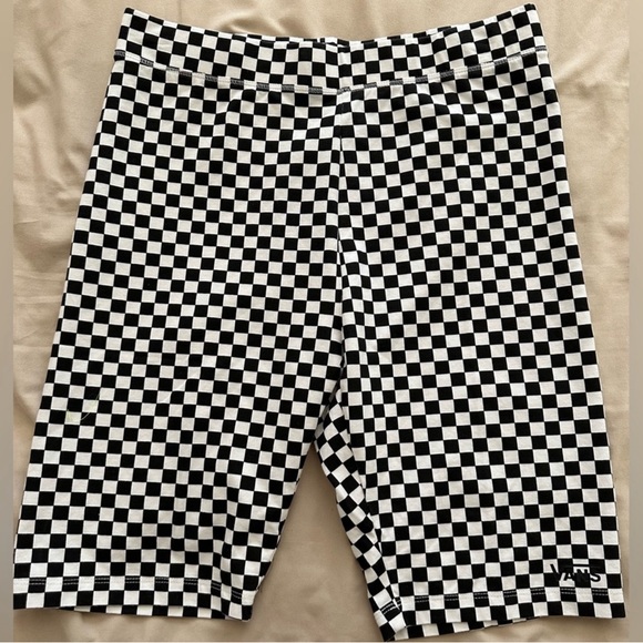 Vans Flying V Black & White Check Legging Shorts - NWT - Picture 3 of 6